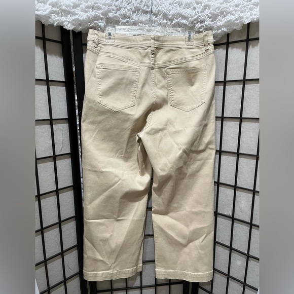 NY&C Beige KHAKI HIGH RISE WIDE LEGS WOMEN PANTS, SIZE 14. - Picture 6 of 8